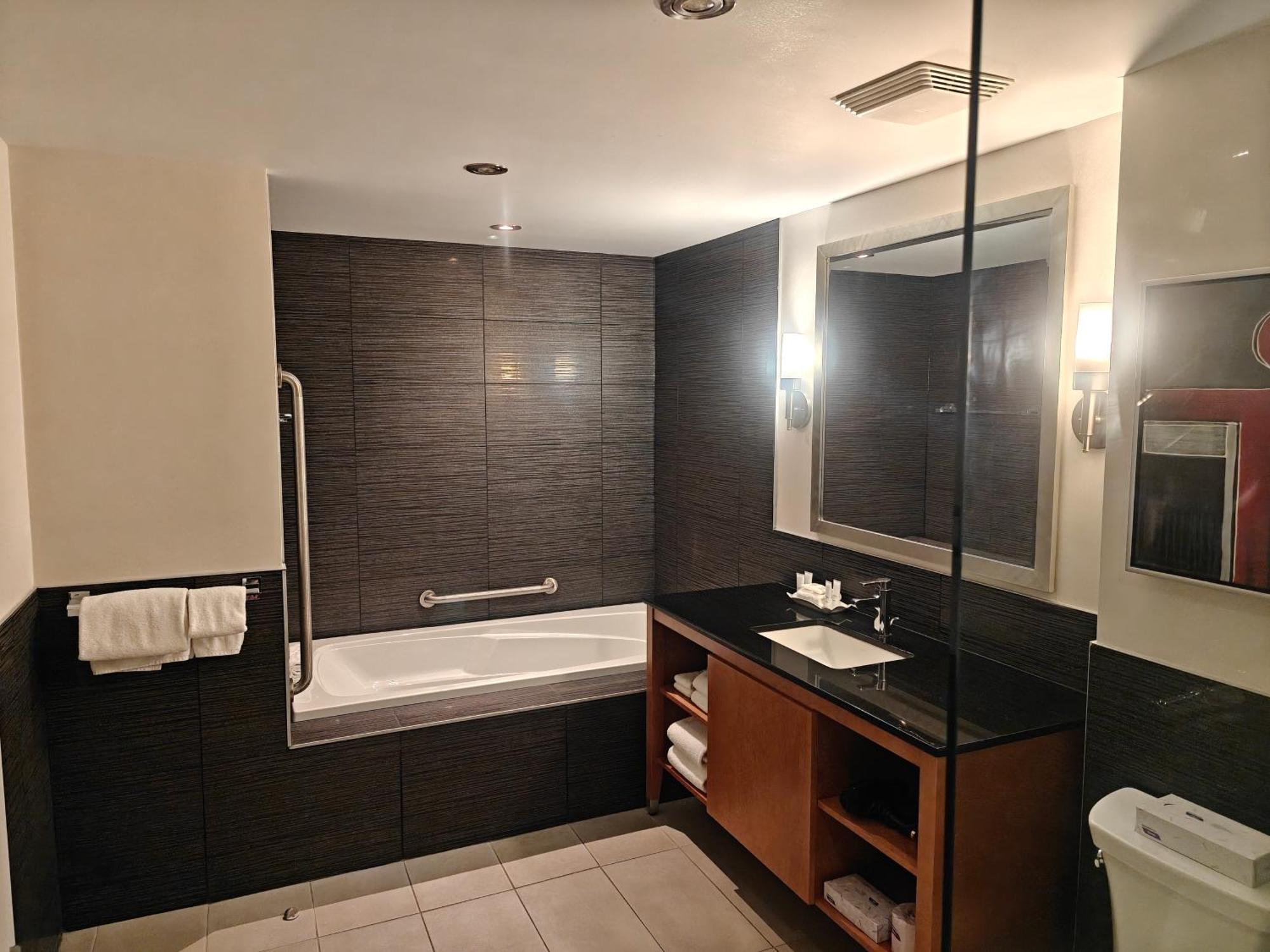 Hotel Forestel Вал-д'Ор Екстериор снимка