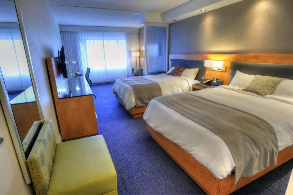 Hotel Forestel Вал-д'Ор Екстериор снимка